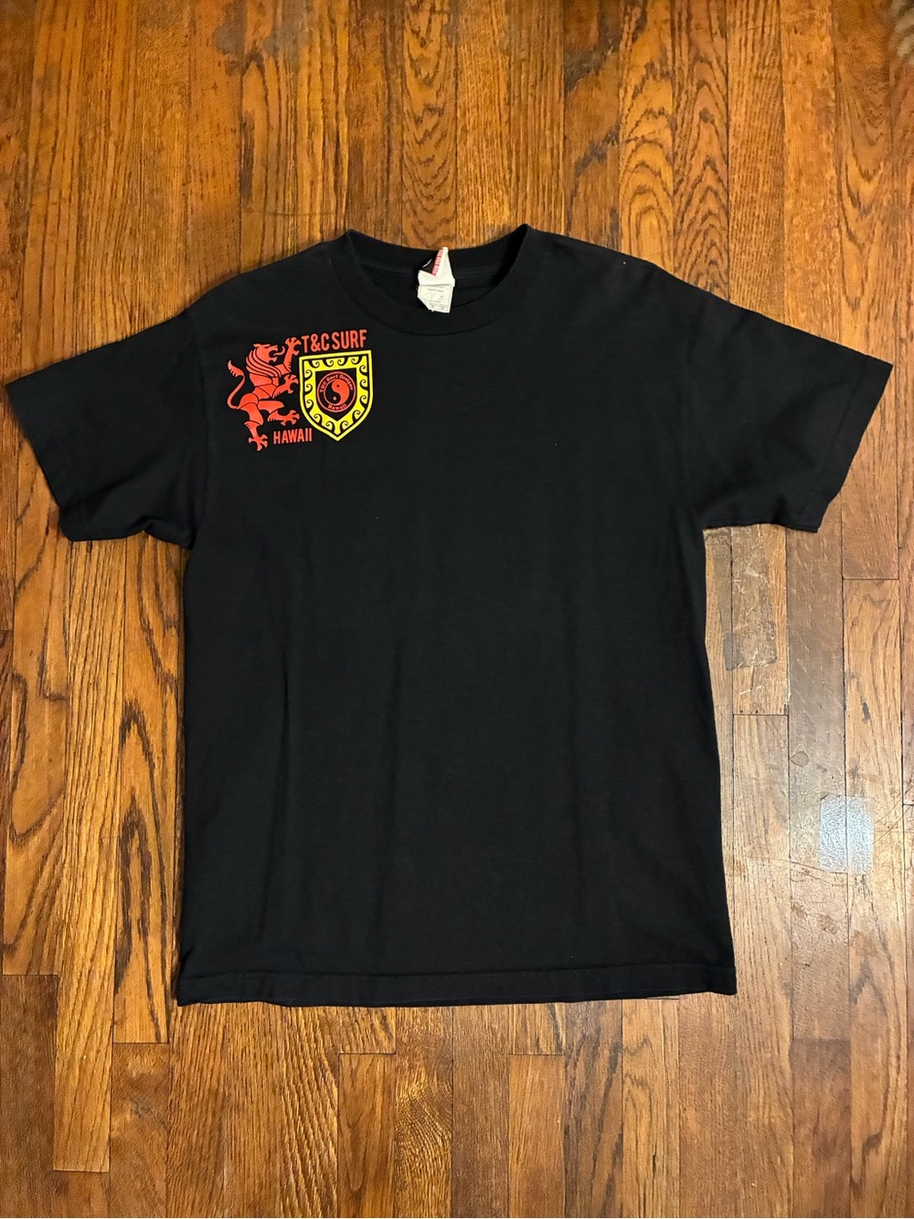 Vintage town and country surf tshirt size medium